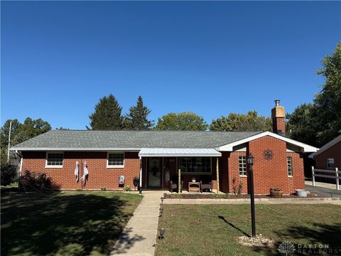 Photo of 3710 N Lakeshore Drive, New Jasper Twp, OH 45335 (MLS # 946351)