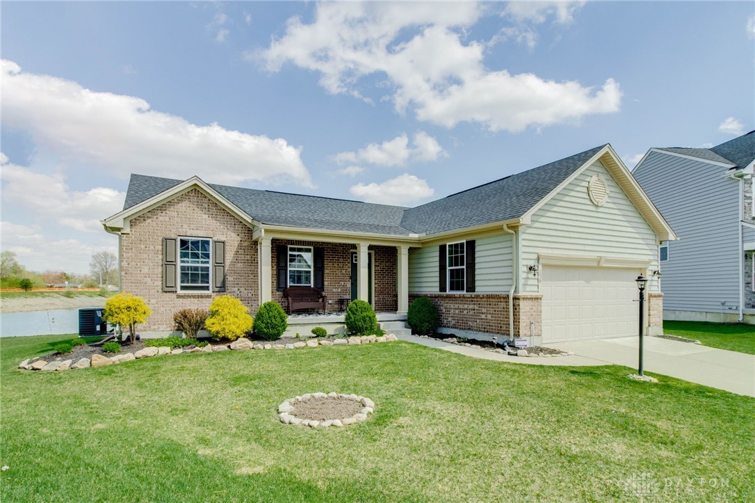 256 Regatta Park Drive, Fairborn, Ohio image 1