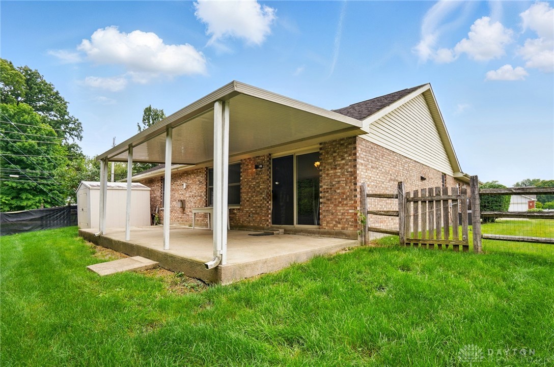 865 Willow Creek Way, Troy, Ohio image 44