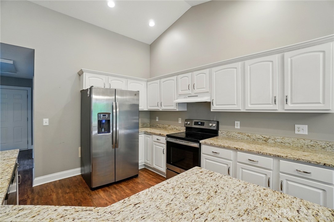 865 Willow Creek Way, Troy, Ohio image 20