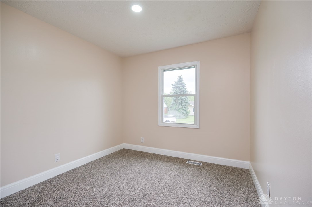 1136 Wendall Avenue, New Carlisle, Ohio image 17