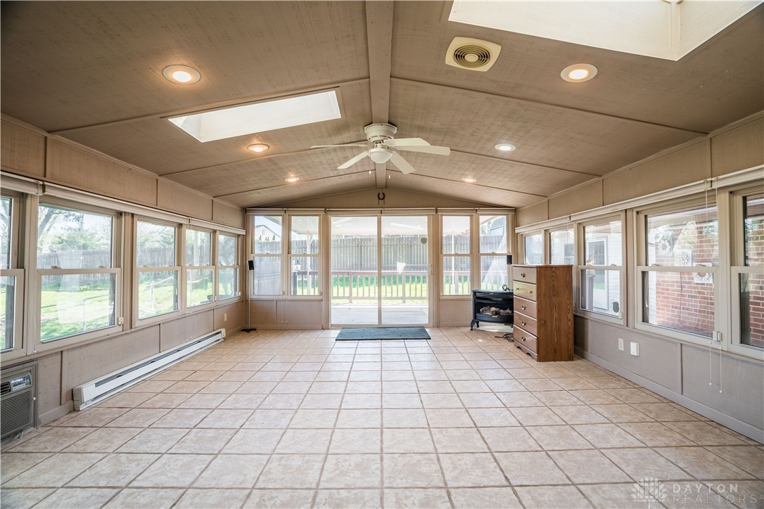 758 Cransberry Drive, Dayton, Ohio image 13