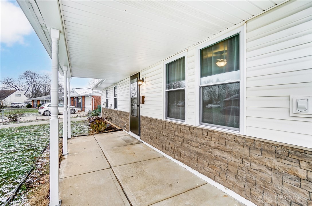 952 Narcissus Dr, New Carlisle, Ohio image 3