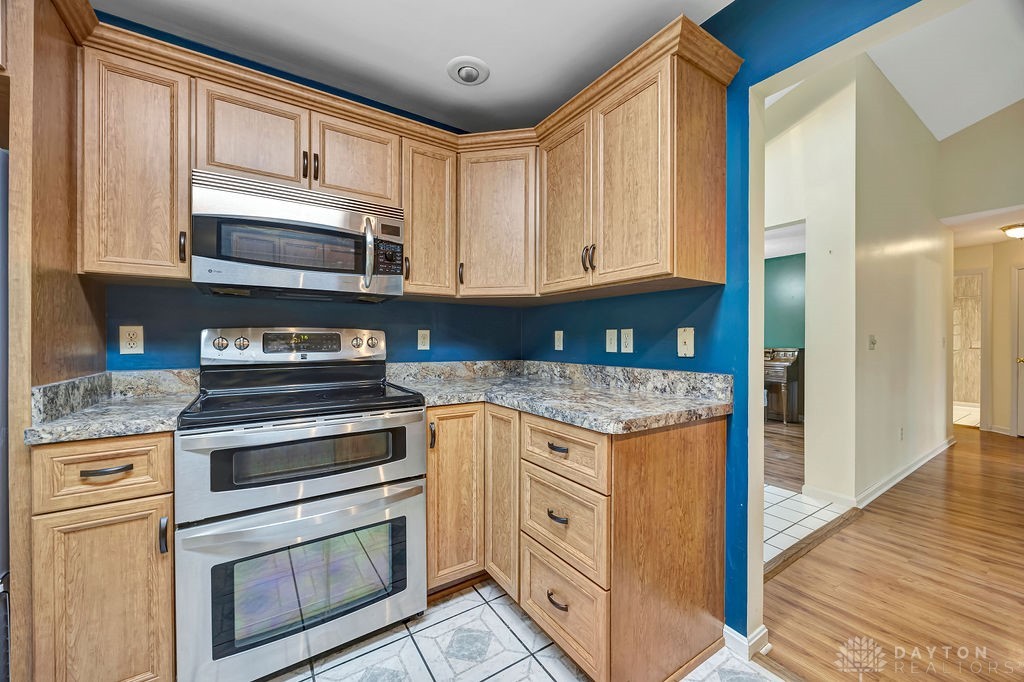 221 Morgan Circle, Oxford, Ohio image 10