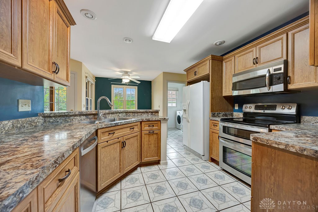 221 Morgan Circle, Oxford, Ohio image 12