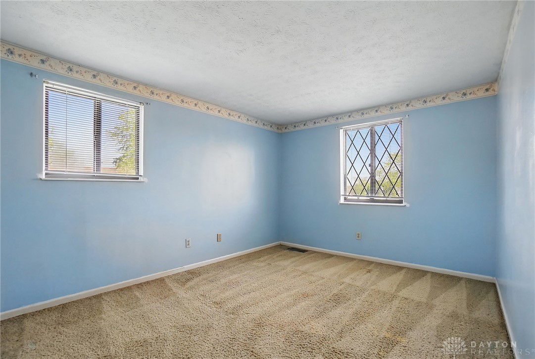 11651 Montvale Drive, Colerain Township, Ohio image 39