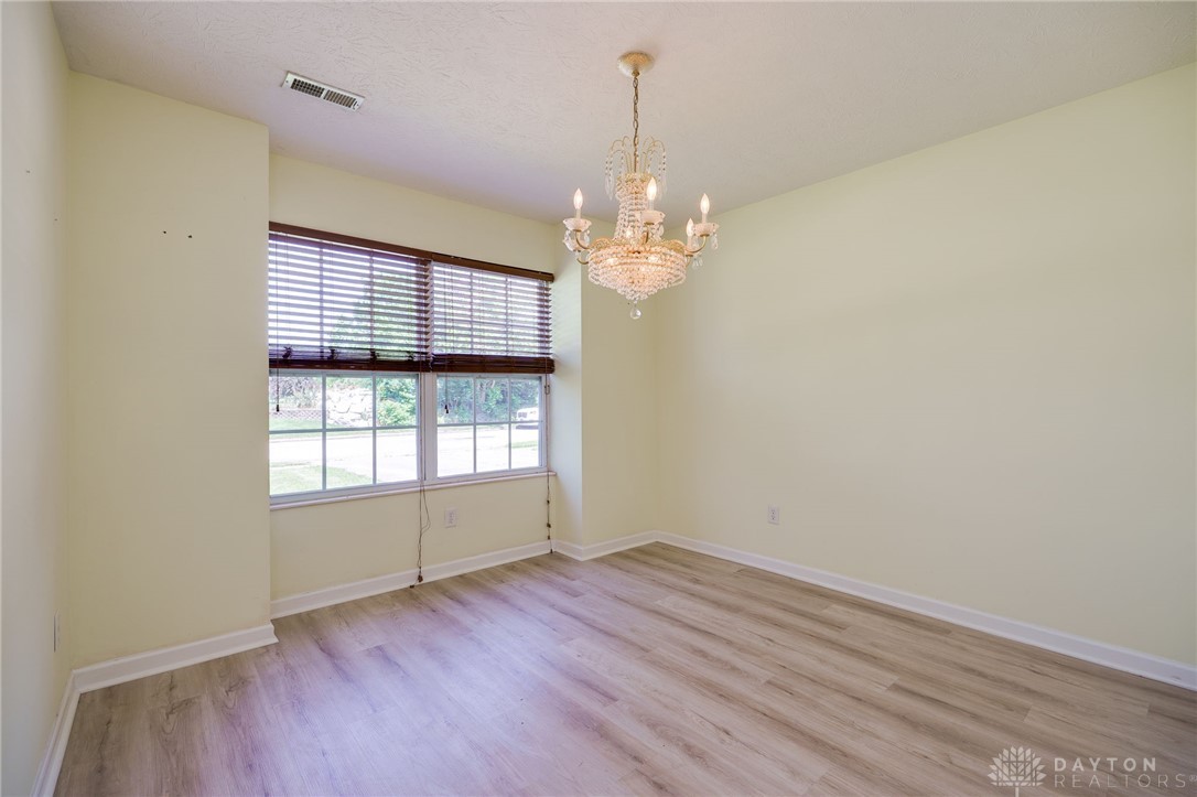 110 Parkview Drive, New Lebanon, Ohio image 4