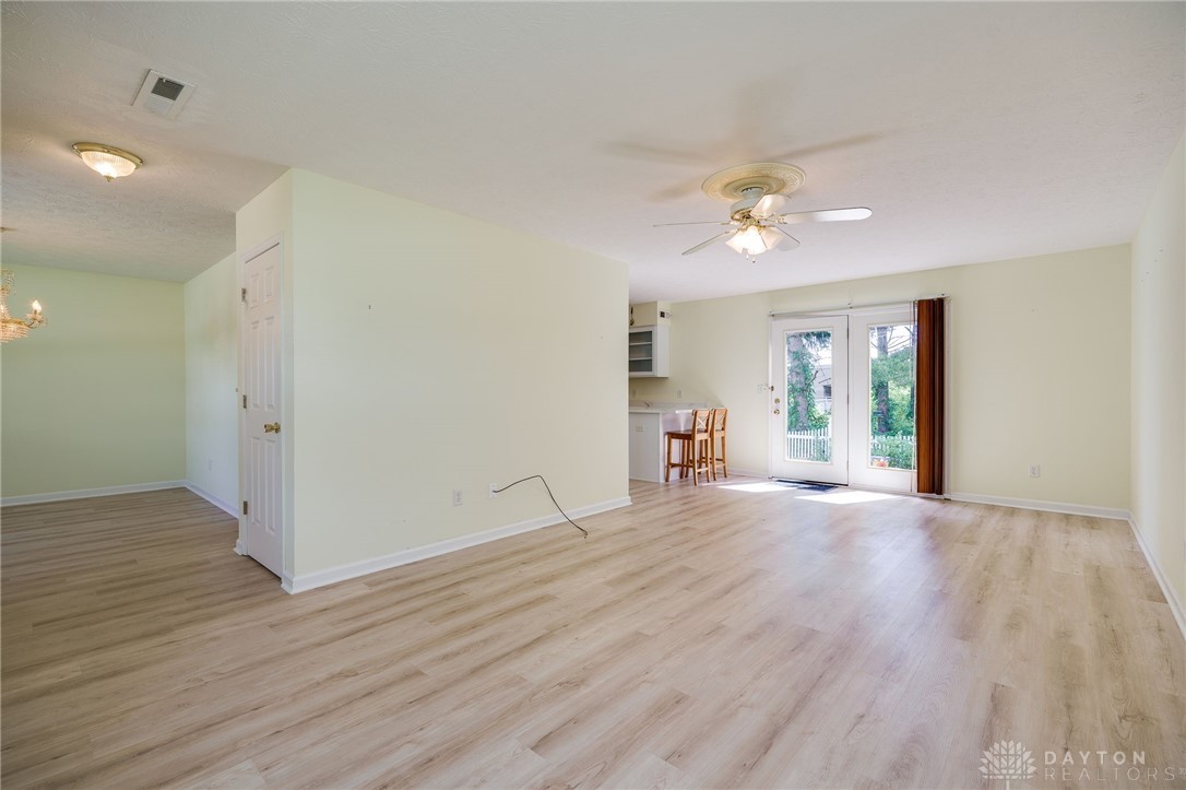 110 Parkview Drive, New Lebanon, Ohio image 7