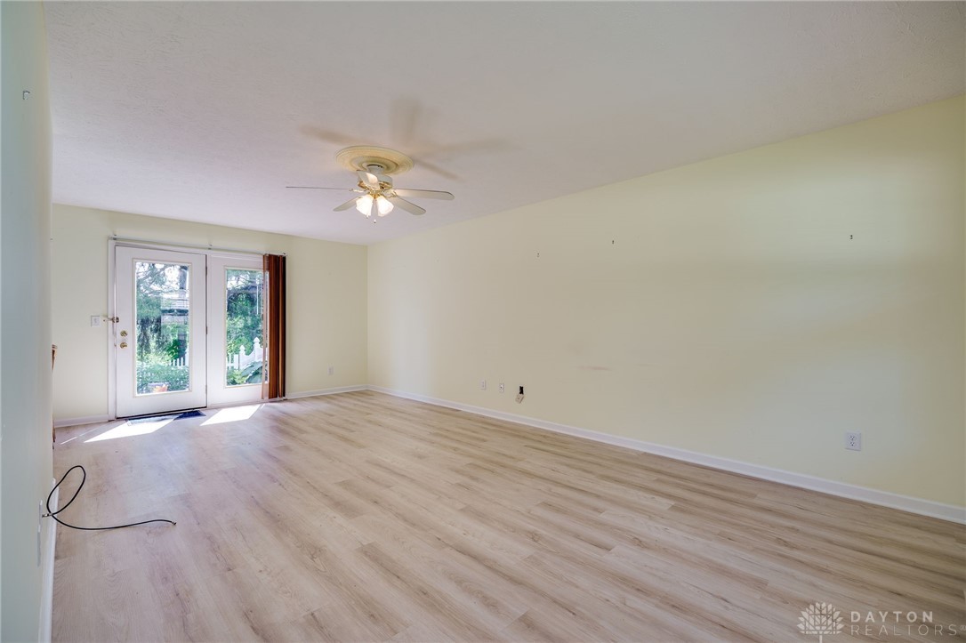 110 Parkview Drive, New Lebanon, Ohio image 6