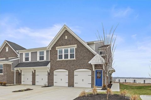 Photo of 445 Bethpage Way #7-304, Lebanon, OH 45036 (MLS # 942234)