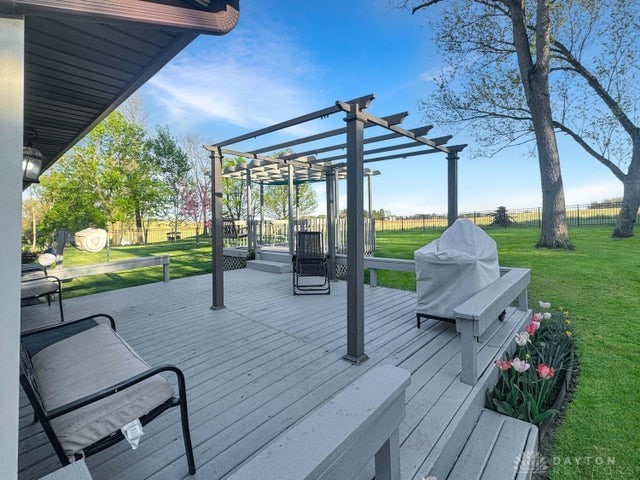 4159 Briarwood Drive, Urbana, Ohio image 18
