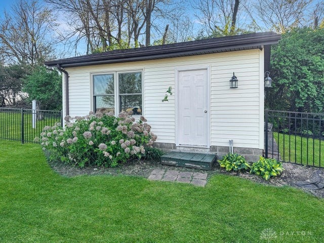 4159 Briarwood Drive, Urbana, Ohio image 11