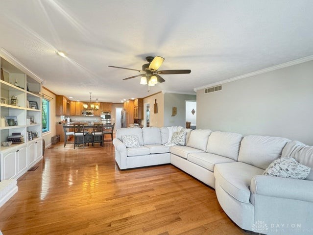 4159 Briarwood Drive, Urbana, Ohio image 27