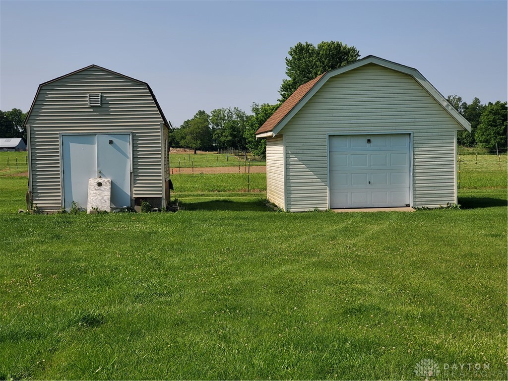 1261 Dusty Lane, West Alexandria, Ohio image 18