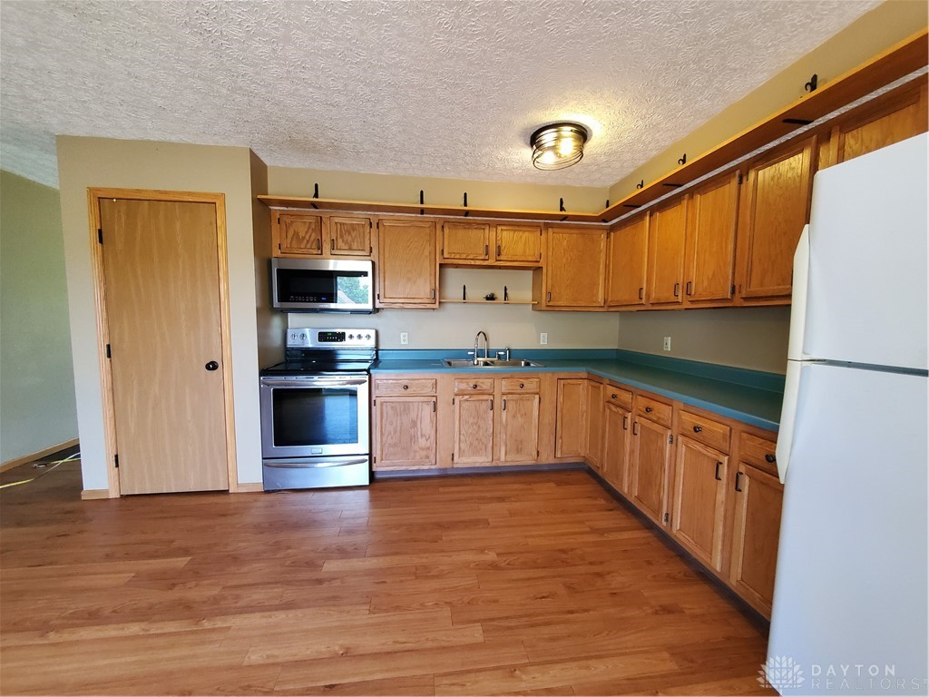 1261 Dusty Lane, West Alexandria, Ohio image 5