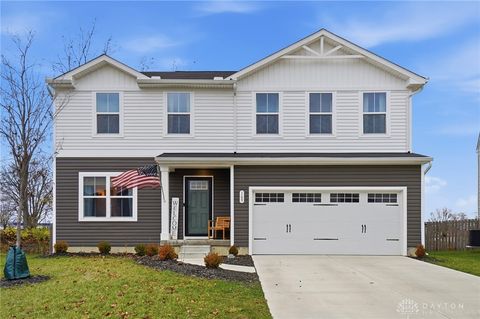 Photo of 169 Chesapeake Circle, Springfield, OH 45505 (MLS # 948569)