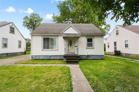Homes For Sale - 2719 Melbourne Avenue<br/> Montgomery County, Dayton, OH 45417