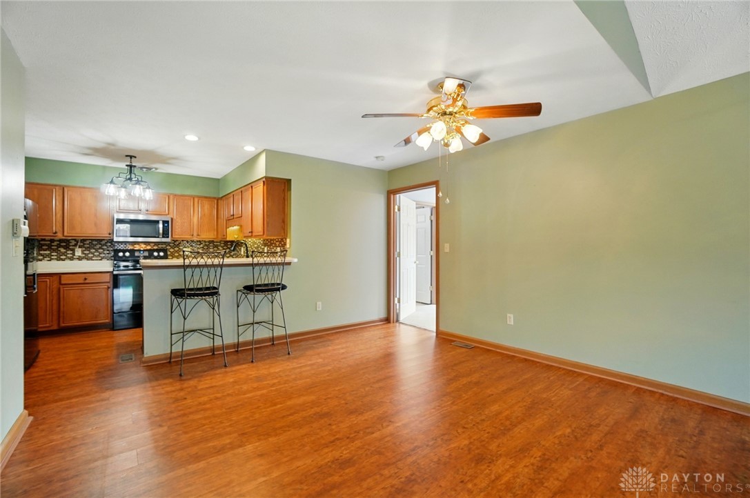 810 Brendle Trace, Springfield, Ohio image 7