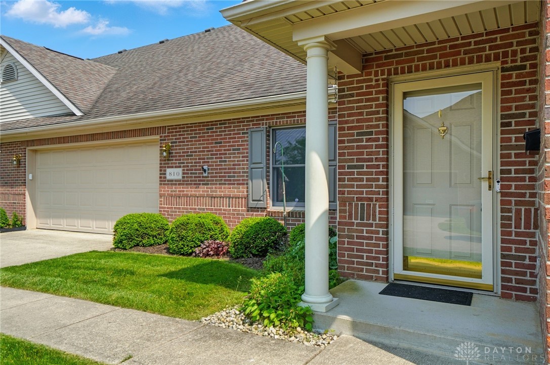 810 Brendle Trace, Springfield, Ohio image 3