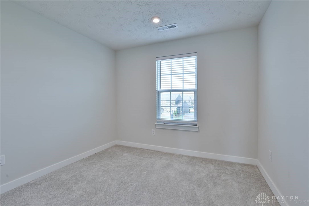 437 Sydney Drive, Tipp City, Ohio image 22
