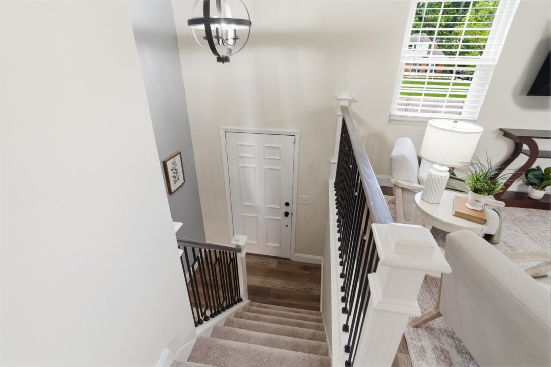 211 Washington Way