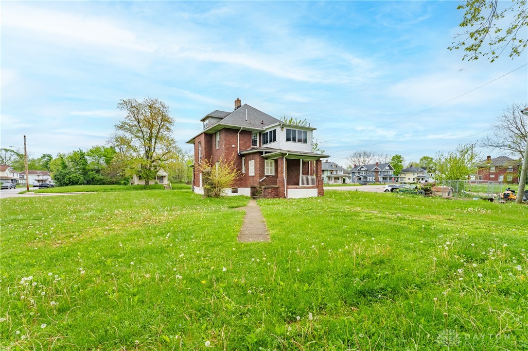 1307 S Limestone Street, Springfield, Ohio image 39