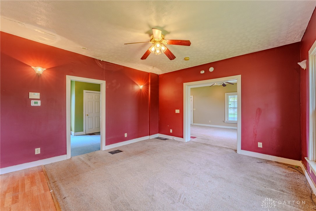 1307 S Limestone Street, Springfield, Ohio image 5