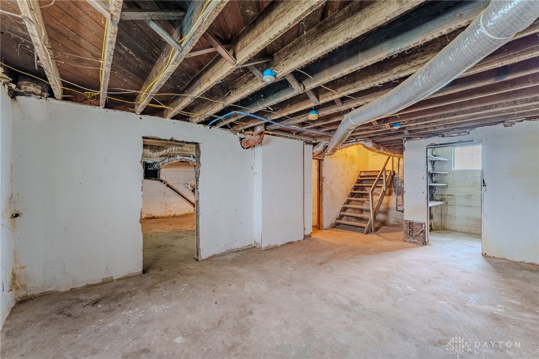1307 S Limestone Street, Springfield, Ohio image 14