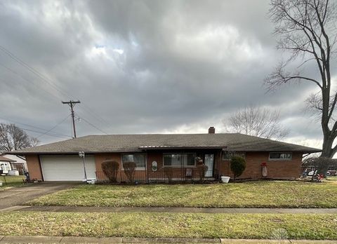 Photo of 5216 Lemoyne Drive, Dayton, OH 45424 (MLS # 950991)