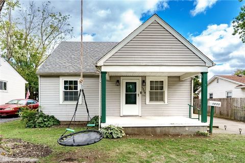 Photo of 1508 Horlacher Avenue, Kettering, OH 45420 (MLS # 946512) Photo of 1508 Horlacher Avenue, Kettering, OH 45420 (MLS # 946512)