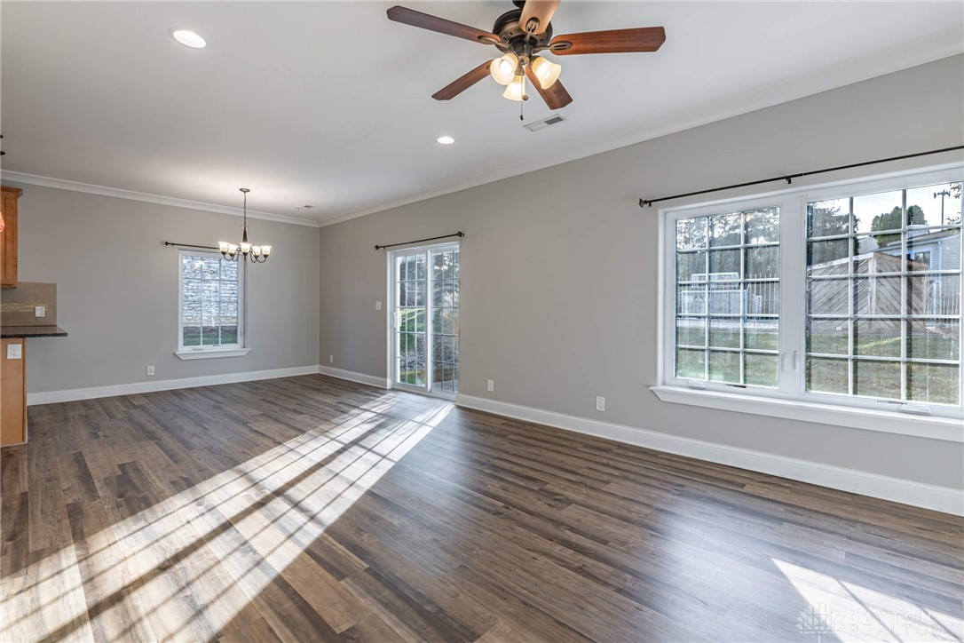 Dayton, Ohio 45458, United States, 3 Bedrooms Bedrooms, ,3 BathroomsBathrooms,Residential,Active,77548
