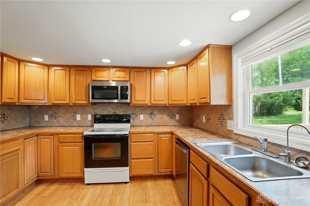 11124 Knoxville Road, Mechanicsburg, Ohio image 13