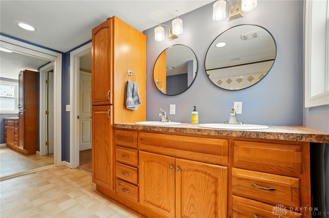 11124 Knoxville Road, Mechanicsburg, Ohio image 29