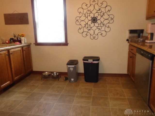 708 Forest Avenue, Franklin, Ohio image 12
