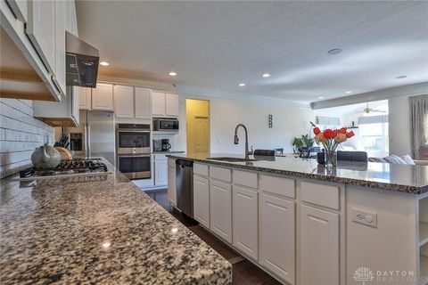Tiny photo for 1354 Alexander Drive, Hamilton, OH 45013 (MLS # 945301)