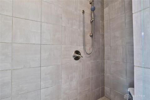 Tiny photo for 1354 Alexander Drive, Hamilton, OH 45013 (MLS # 945301)