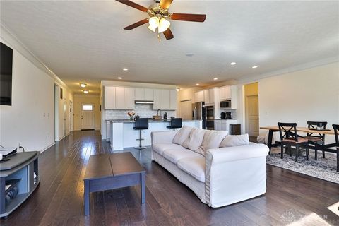 Tiny photo for 1354 Alexander Drive, Hamilton, OH 45013 (MLS # 945301)
