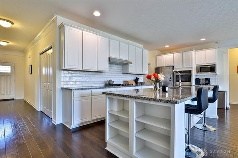 Tiny photo for 1354 Alexander Drive, Hamilton, OH 45013 (MLS # 945301)