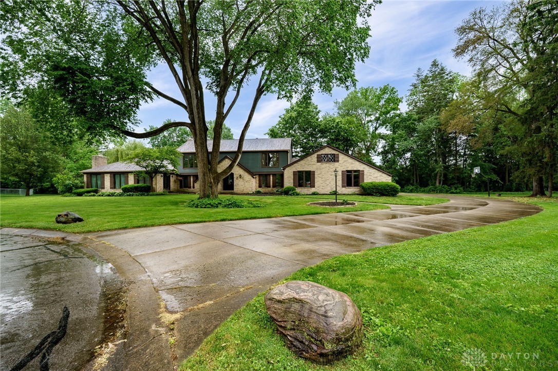 1077 Pine Meadow Terrace, Dayton, Ohio image 3