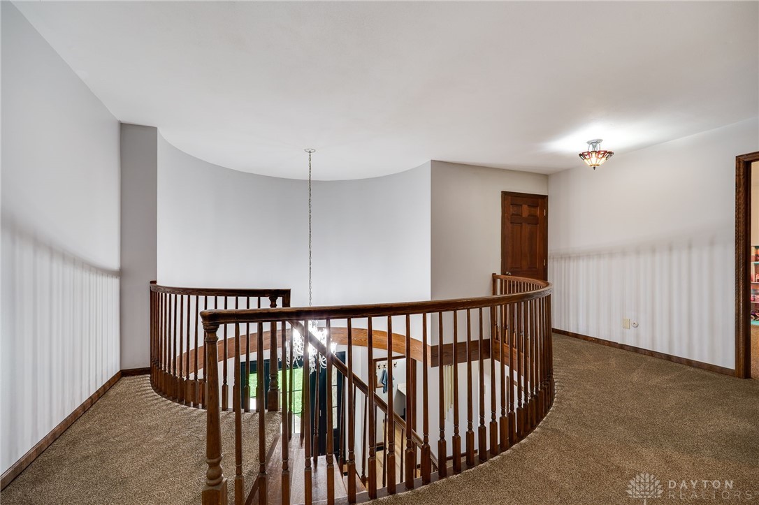 1077 Pine Meadow Terrace, Dayton, Ohio image 49