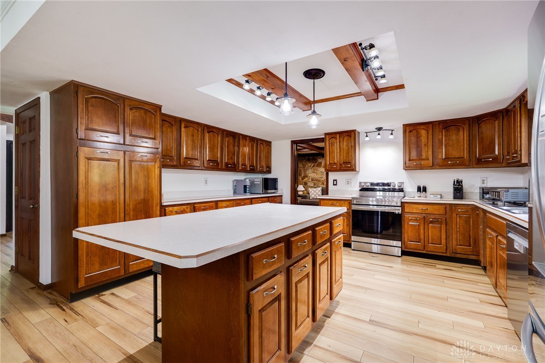 1077 Pine Meadow Terrace, Dayton, Ohio image 37