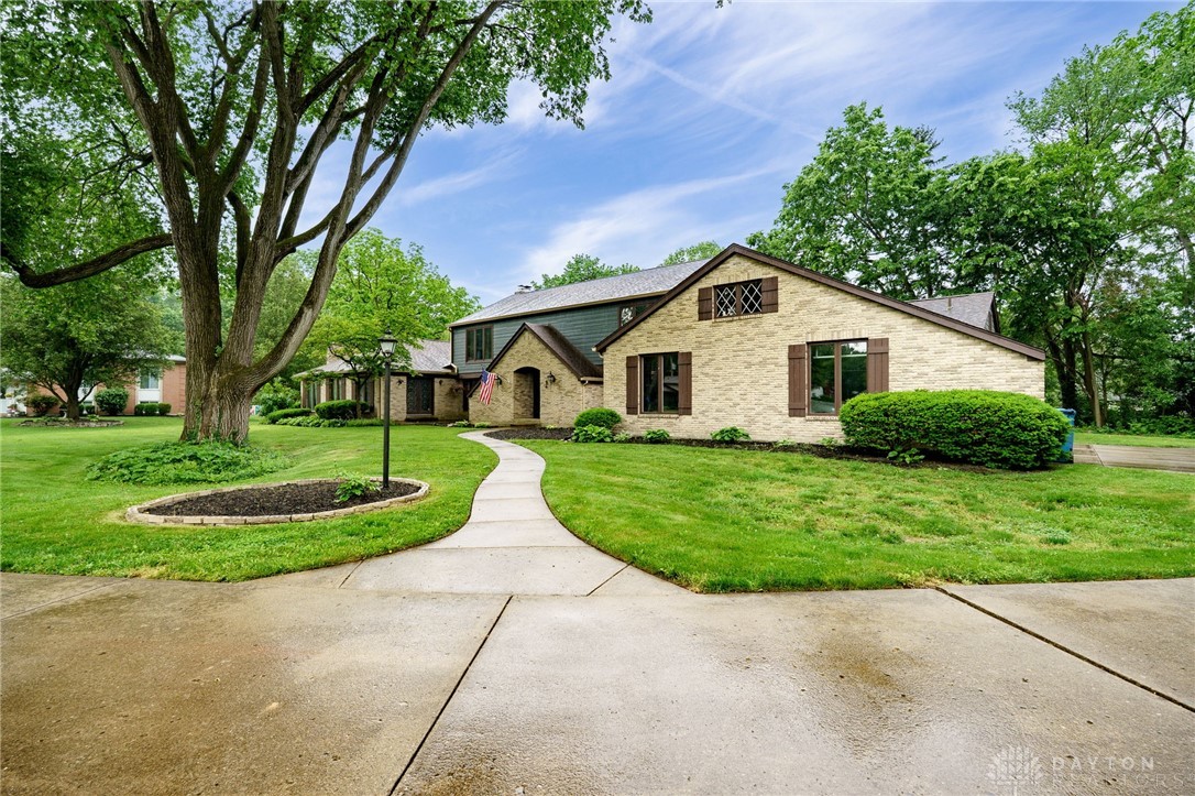 1077 Pine Meadow Terrace, Dayton, Ohio image 5