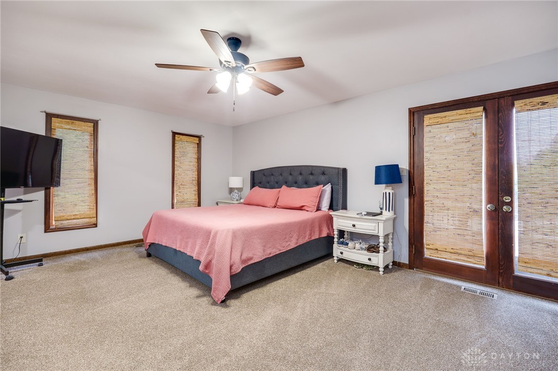 1077 Pine Meadow Terrace, Dayton, Ohio image 20