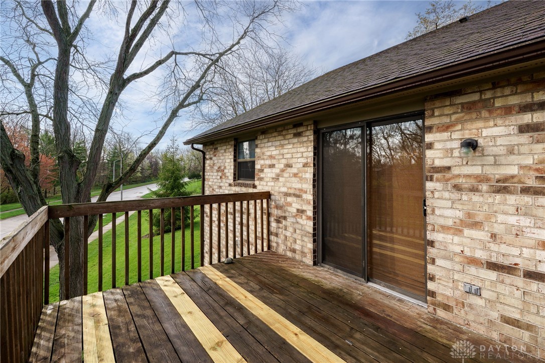 631 Kyle Lane, Fairborn, Ohio image 42