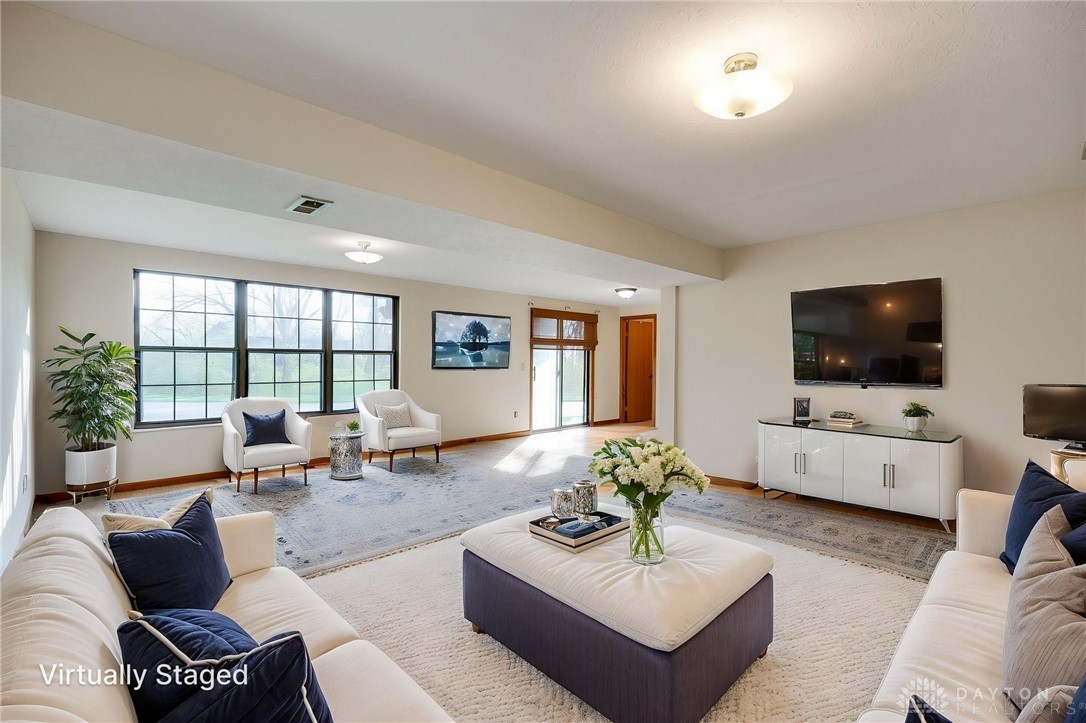 631 Kyle Lane, Fairborn, Ohio image 31