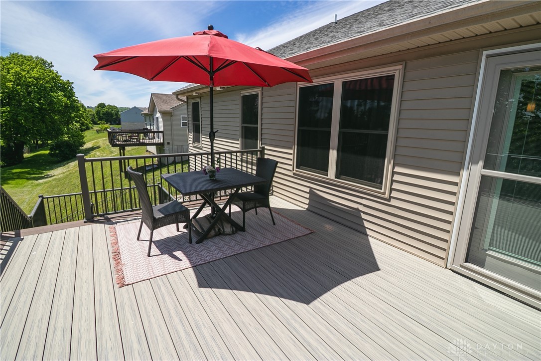 1331 Peregrine Way, Hamilton, Ohio image 41