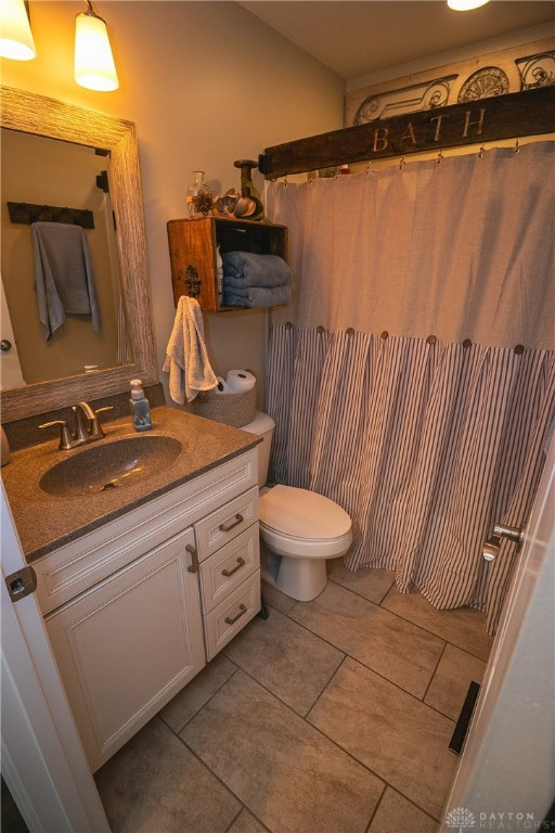 1331 Peregrine Way, Hamilton, Ohio image 24