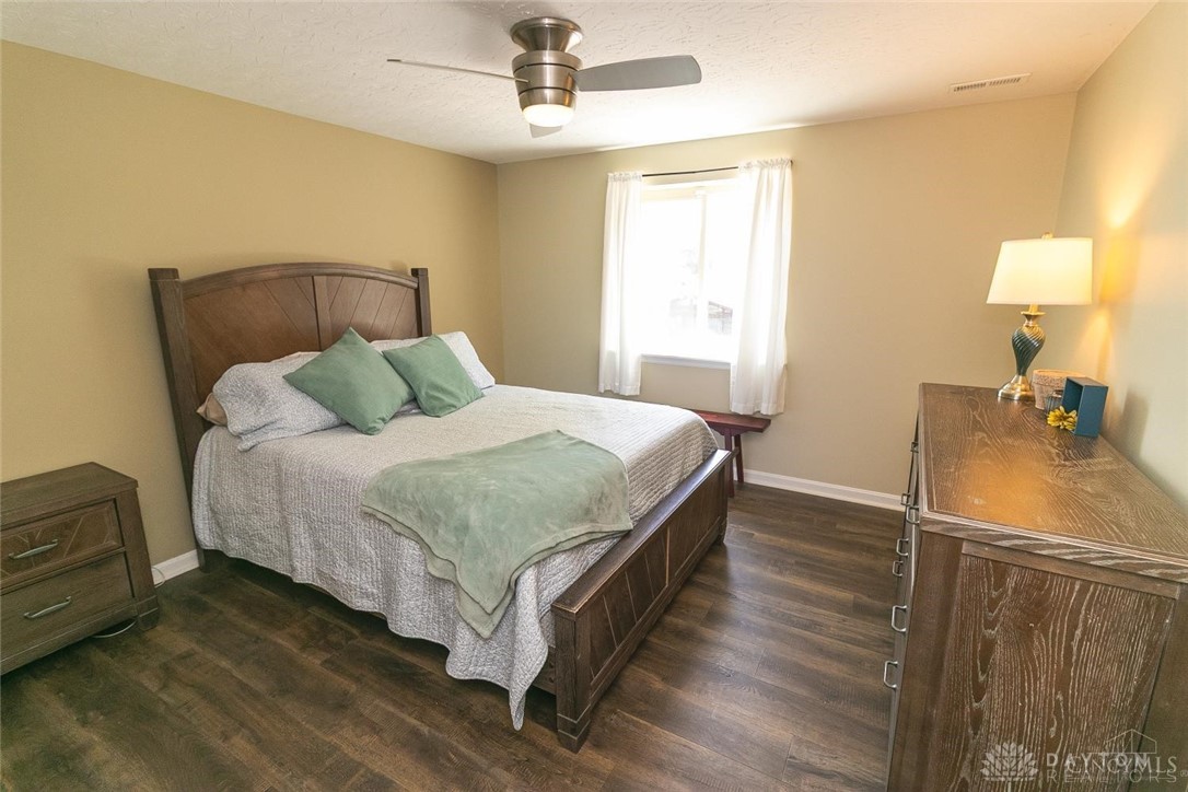 1331 Peregrine Way, Hamilton, Ohio image 34