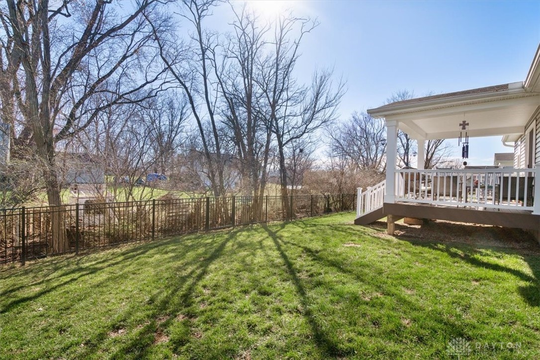 6655 Crystal Harbour Drive, Middletown, Ohio image 39