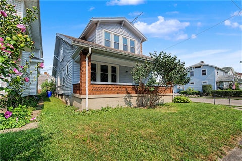 Photo of 103 S Sperling Avenue, Dayton, OH 45403 (MLS # 964773)